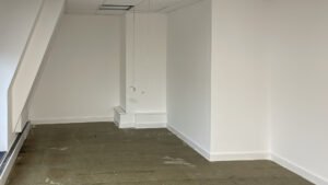 E7C0B30E-8FA8-4BC3-B984-870DFFF08A32